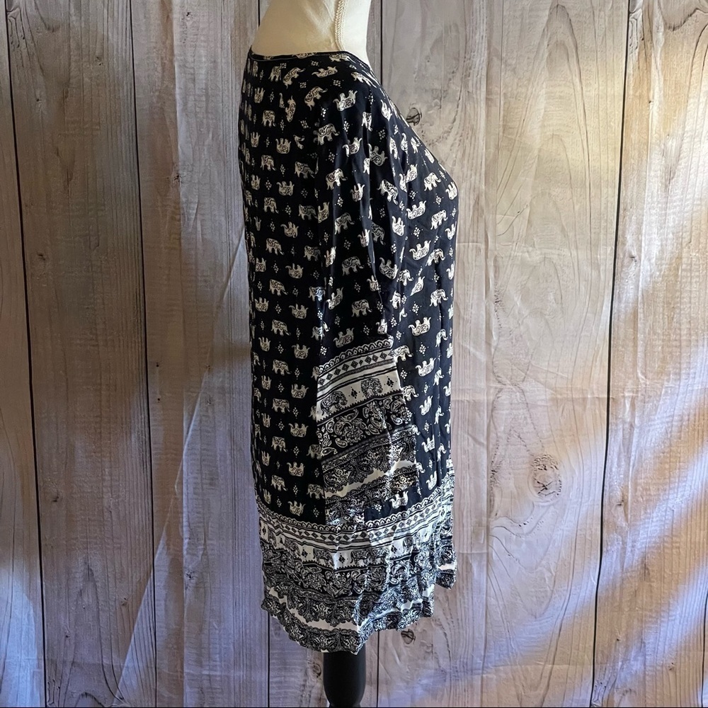 ✅HOST Pick✅ Unbranded Mini Dress, Small - Picture 2 of 7